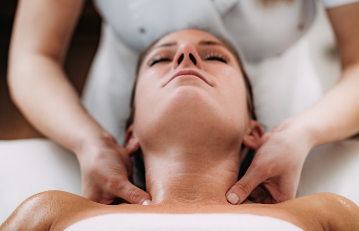 Lymphatic drainage massage Harlow can help you look and feel better in many different ways.