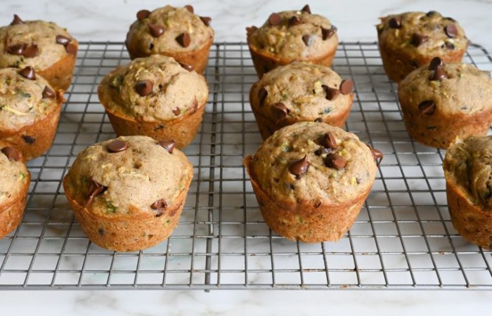 Chocolate Chip Zucchini Muffins – A Delicious Dessert